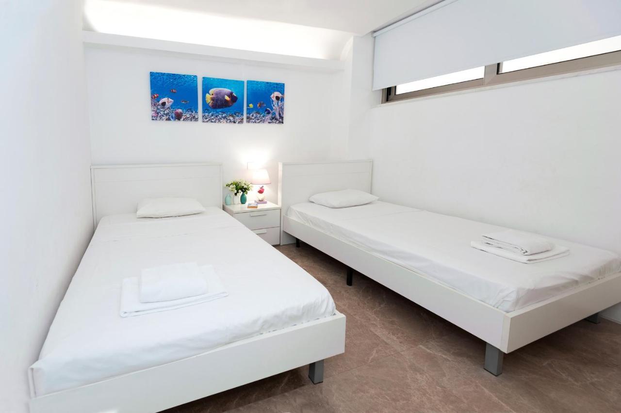 Apartment Marina - Beachfront Protaras Bagian luar foto